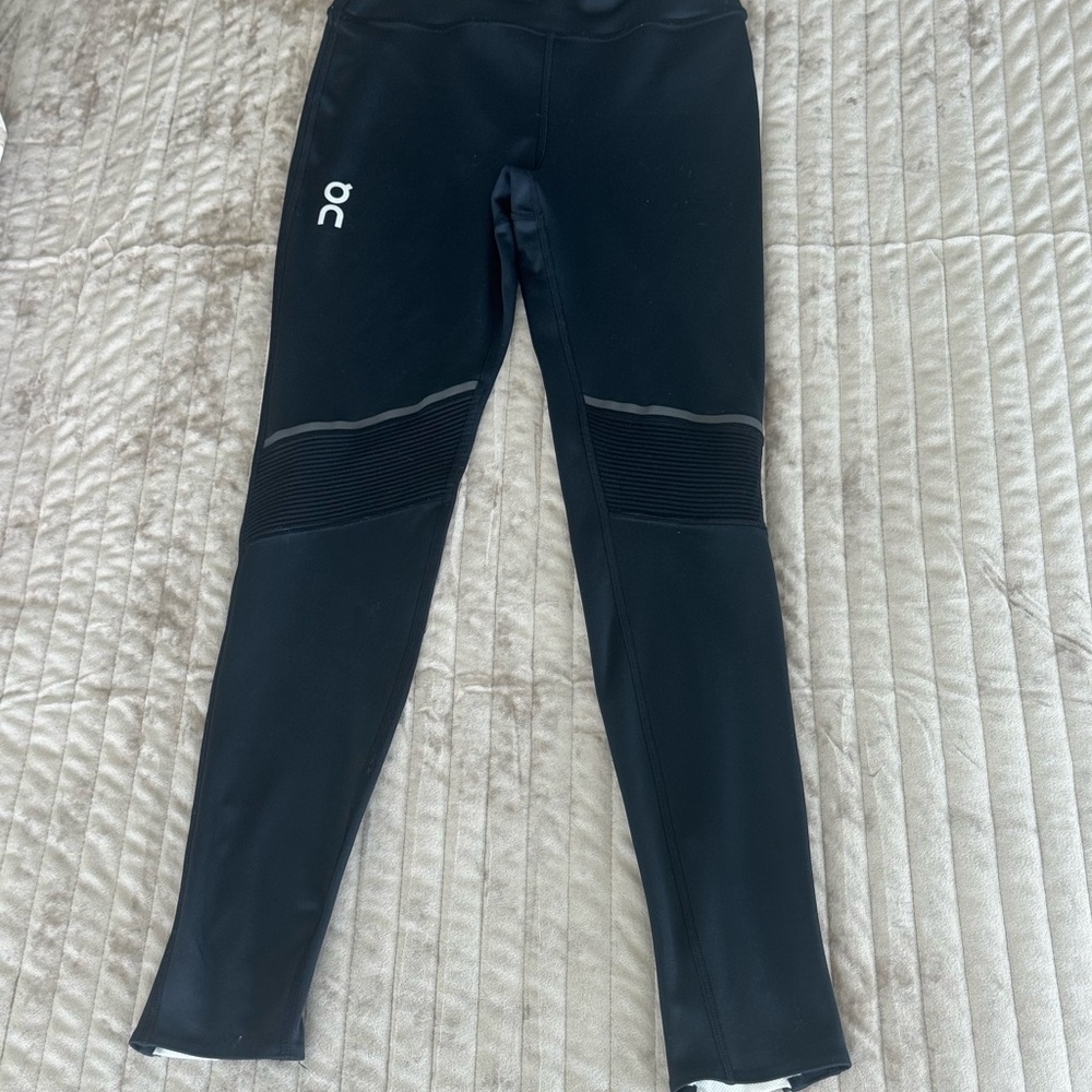 On Running Black Leggings